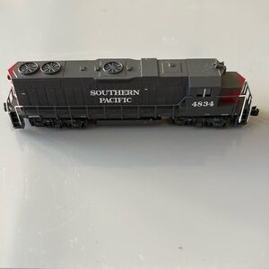 American z line GP38-2 locomotive.